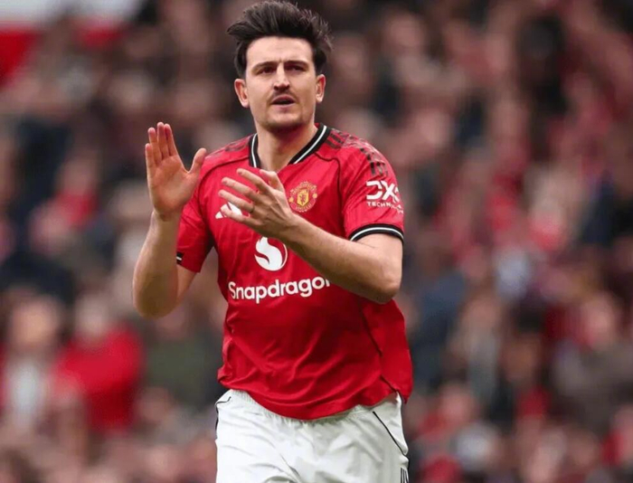 竞彩胜平负-曼联拟降薪续约马奎尔至周薪10万镑，球员愿协商|哈里-马奎尔|合同|英格兰|俱乐部|高层_新浪体育_新浪新闻