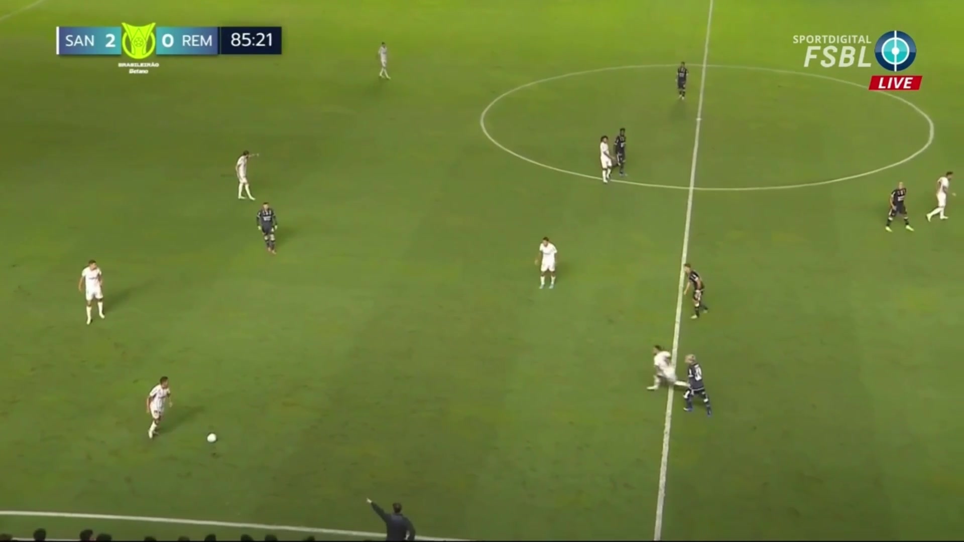 竞彩专家-火气大！内马尔被放倒后与对手冲突染黄，停赛缺战弗拉门戈