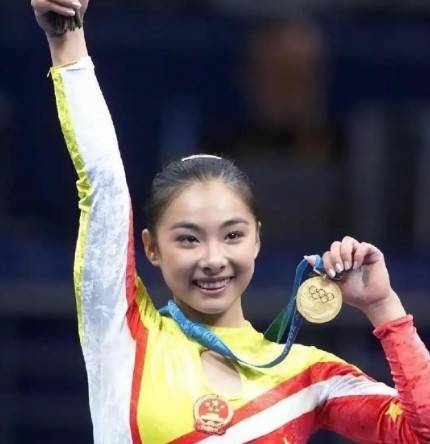 竞彩赔率变化-奥运冠军刘璇：36岁结4次婚，都嫁同一人，丈夫真实身份曝光|体操|王弢|平衡木|摘金|婚礼_新浪娱乐_新浪新闻
